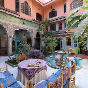 Carole - Perfect For Families & Groups Riad